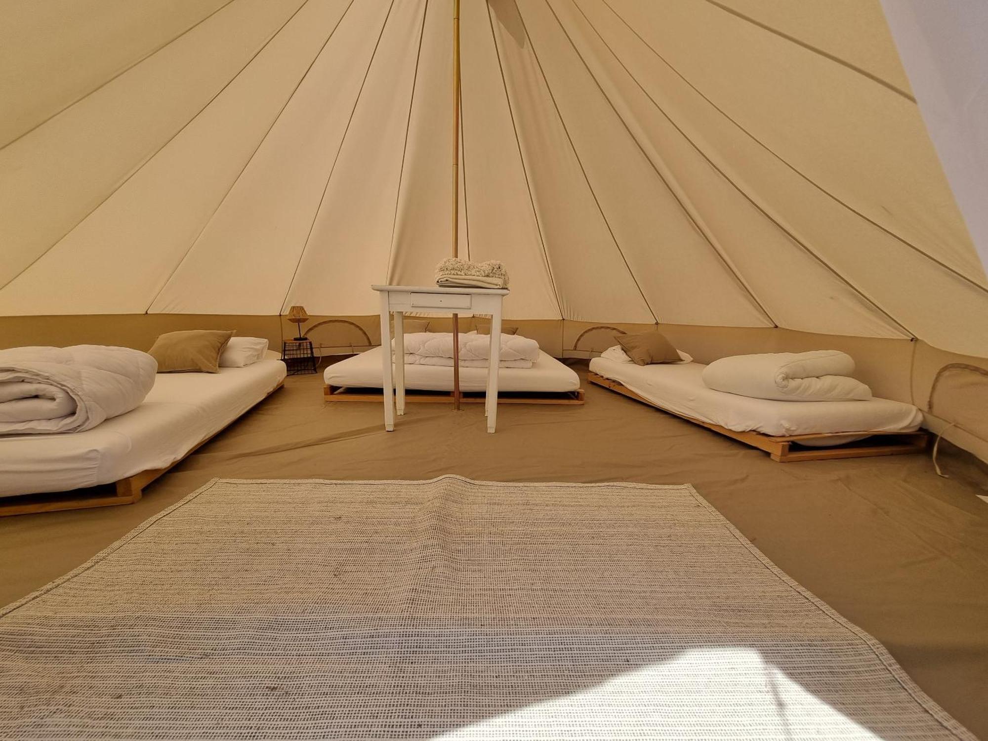 Camping Le Hameau Des Pecheurs Hotell Novalaise Rum bild