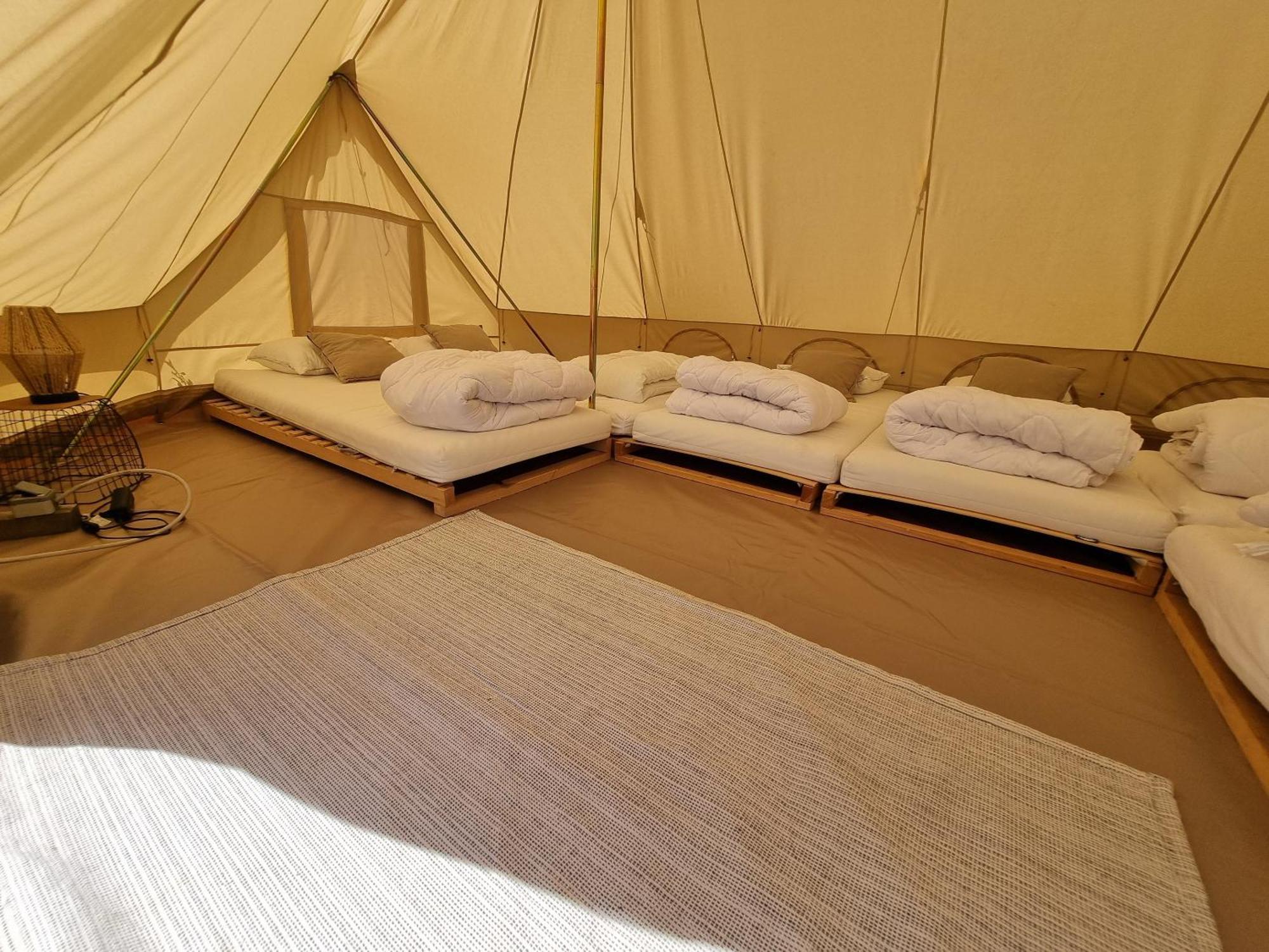 Camping Le Hameau Des Pecheurs Hotell Novalaise Rum bild