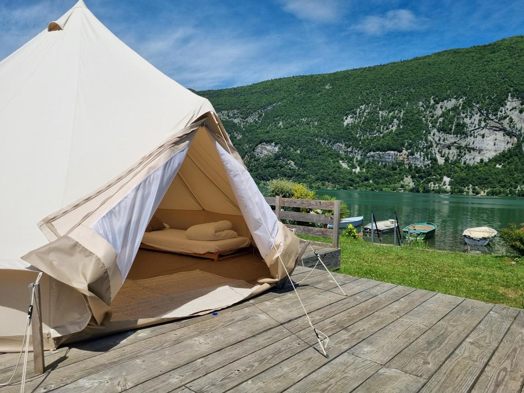 Camping Le Hameau Des Pecheurs Hotell Novalaise Rum bild