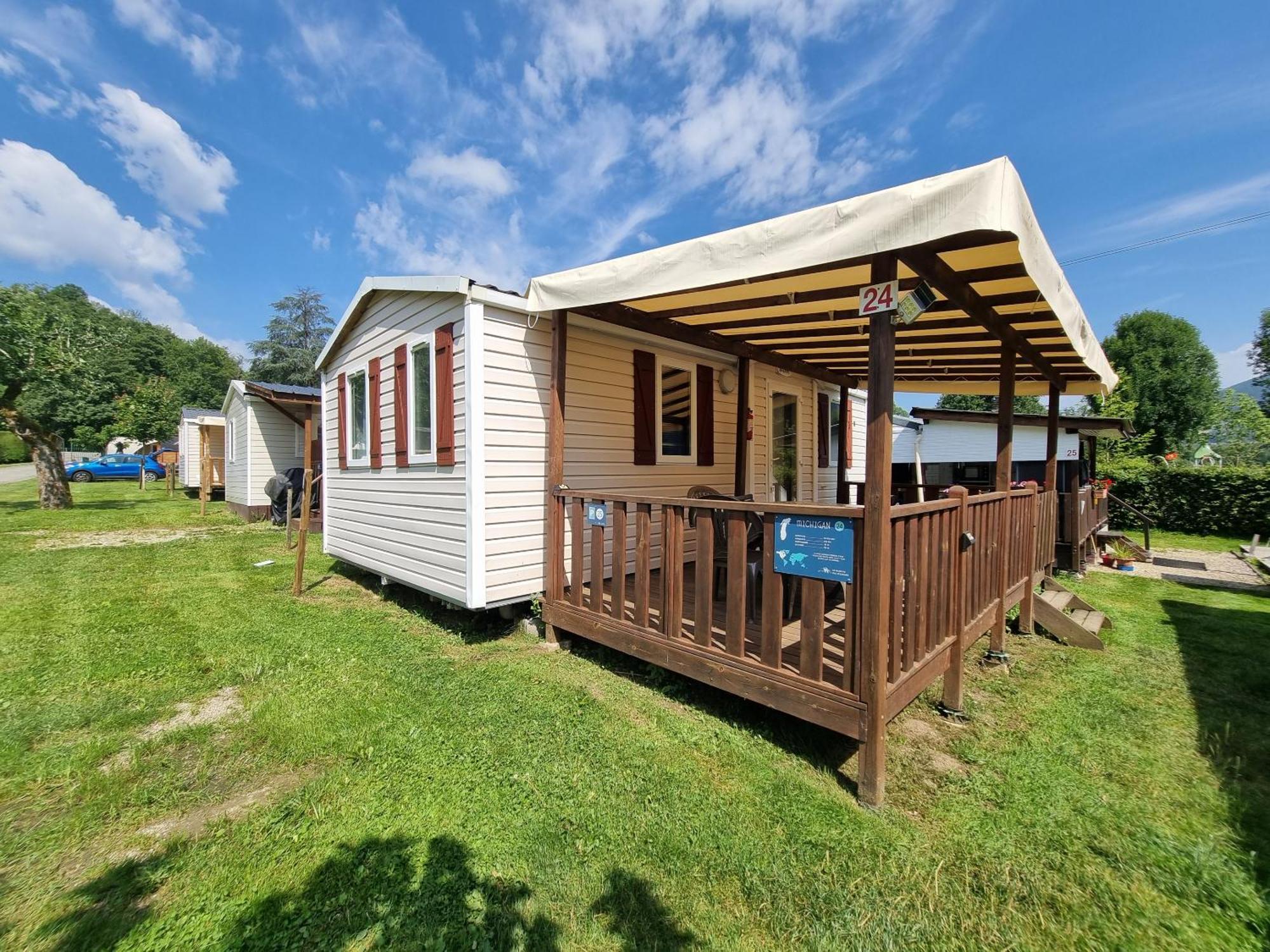 Camping Le Hameau Des Pecheurs Hotell Novalaise Rum bild